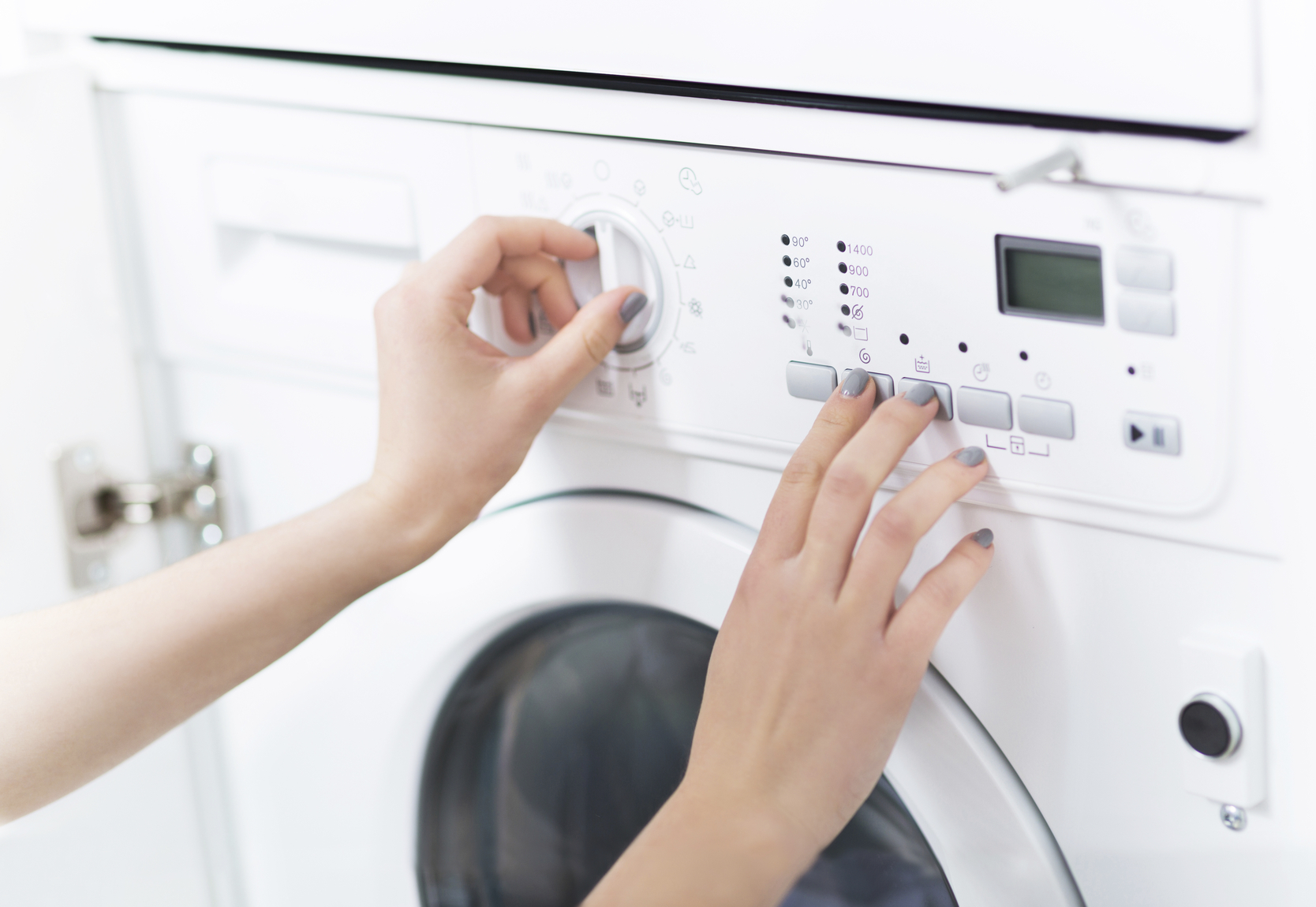 how to wash clothes without a washing machine